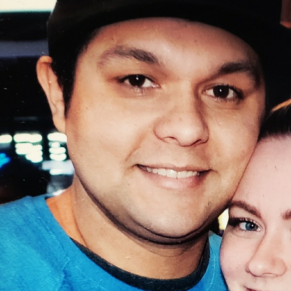 Meet your Posher, Gabriel - Picture 1 of 1